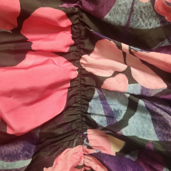 H&M Gathered Puff-sleeved Blouse Blouse Colorful Floral Print Sz M. NWOT - Picture 13 of 14